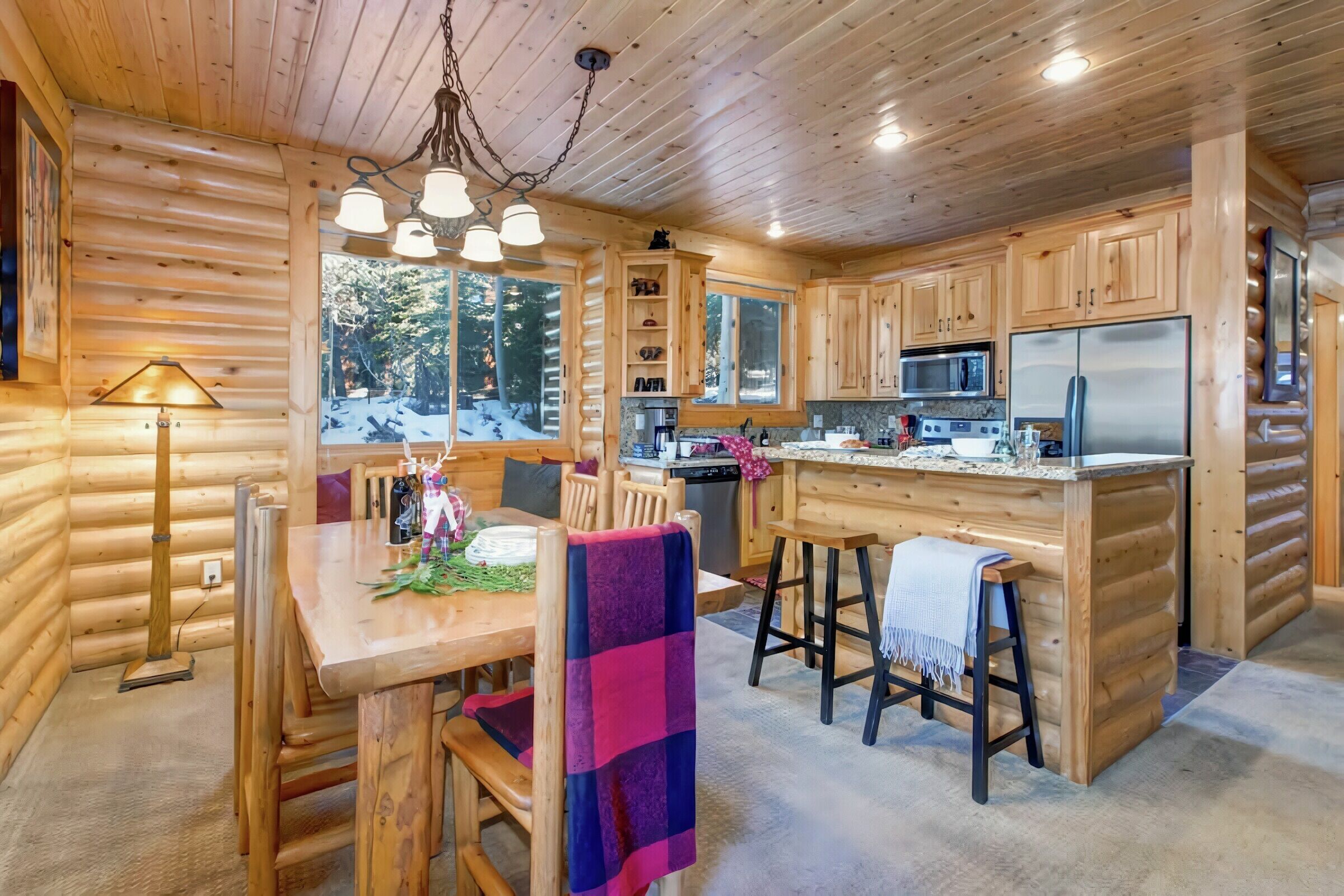 #231 - Dining Area & Kitchen