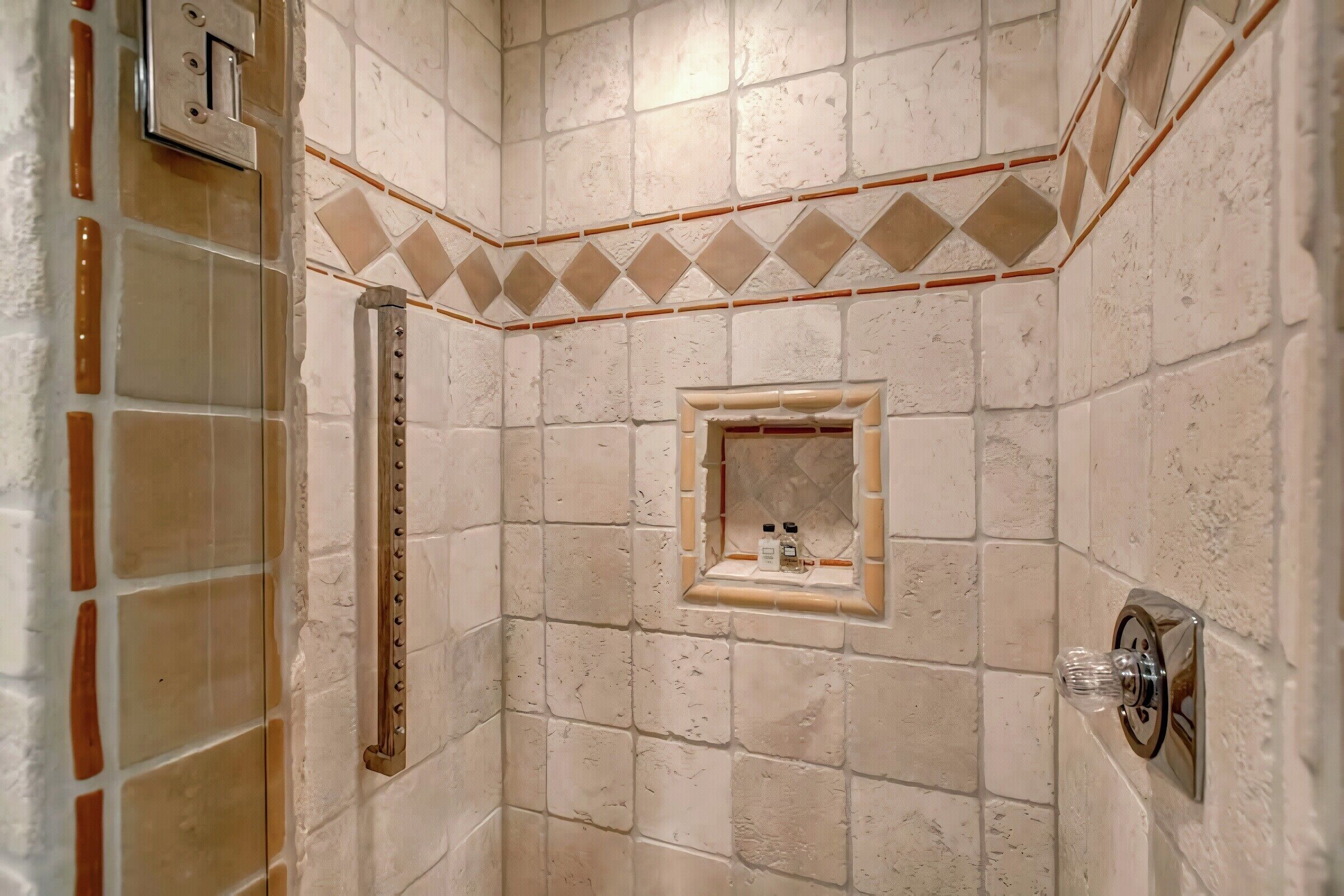 #301 - Ensuite Bathroom