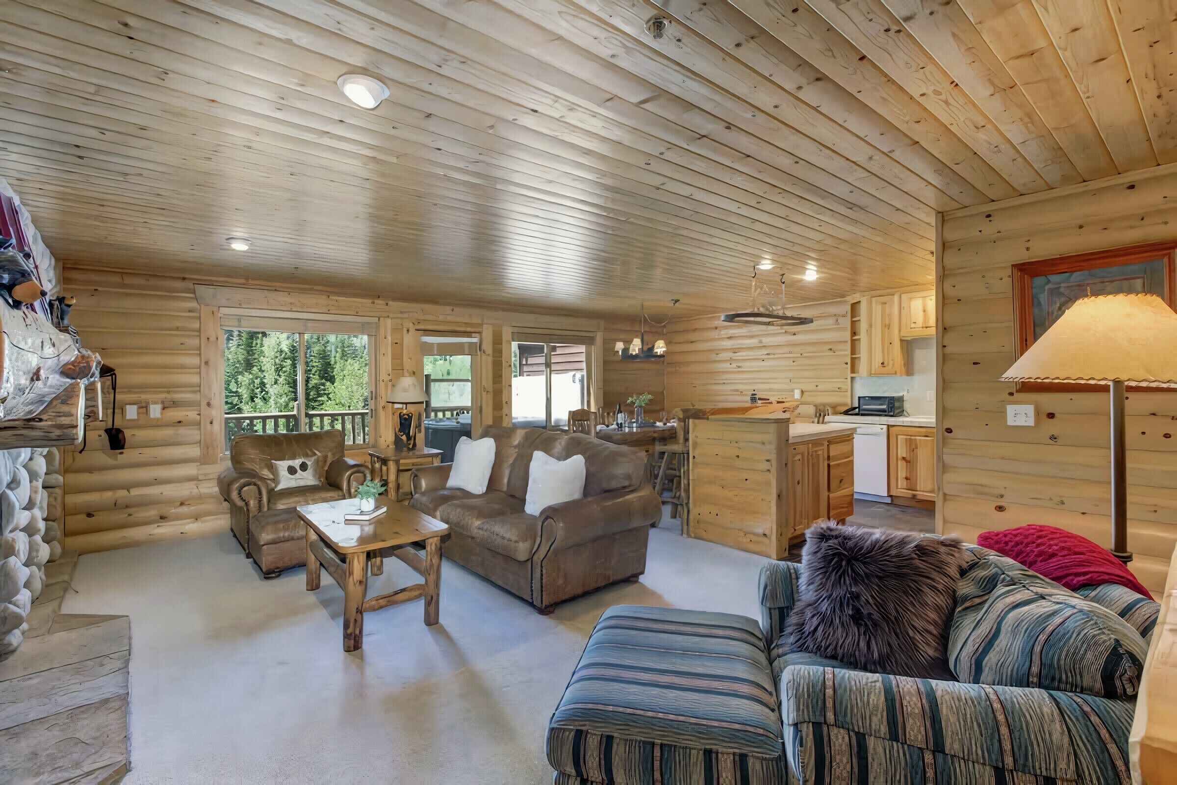#302 - Living Area