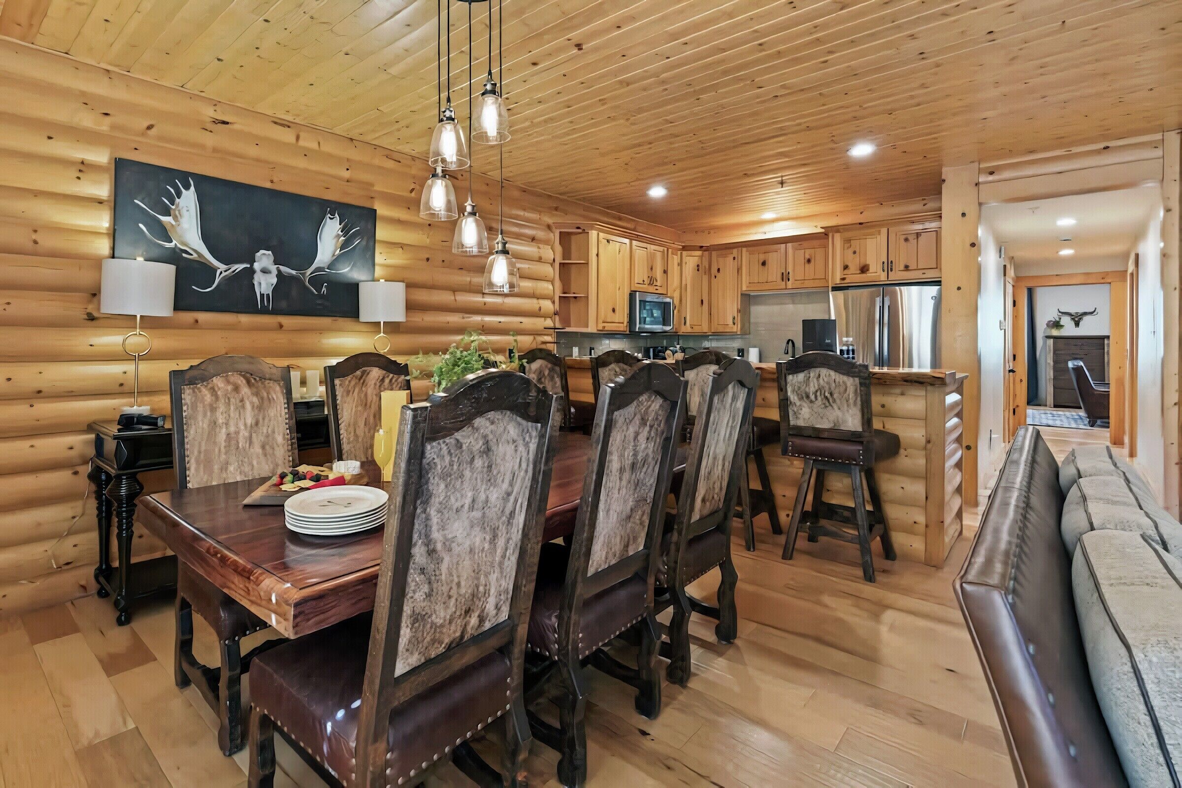 #308A - Dining Area