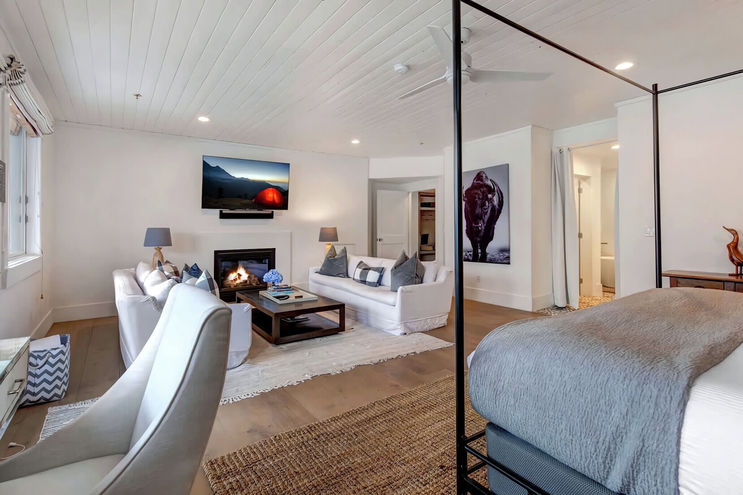 #306 - Master Bedroom