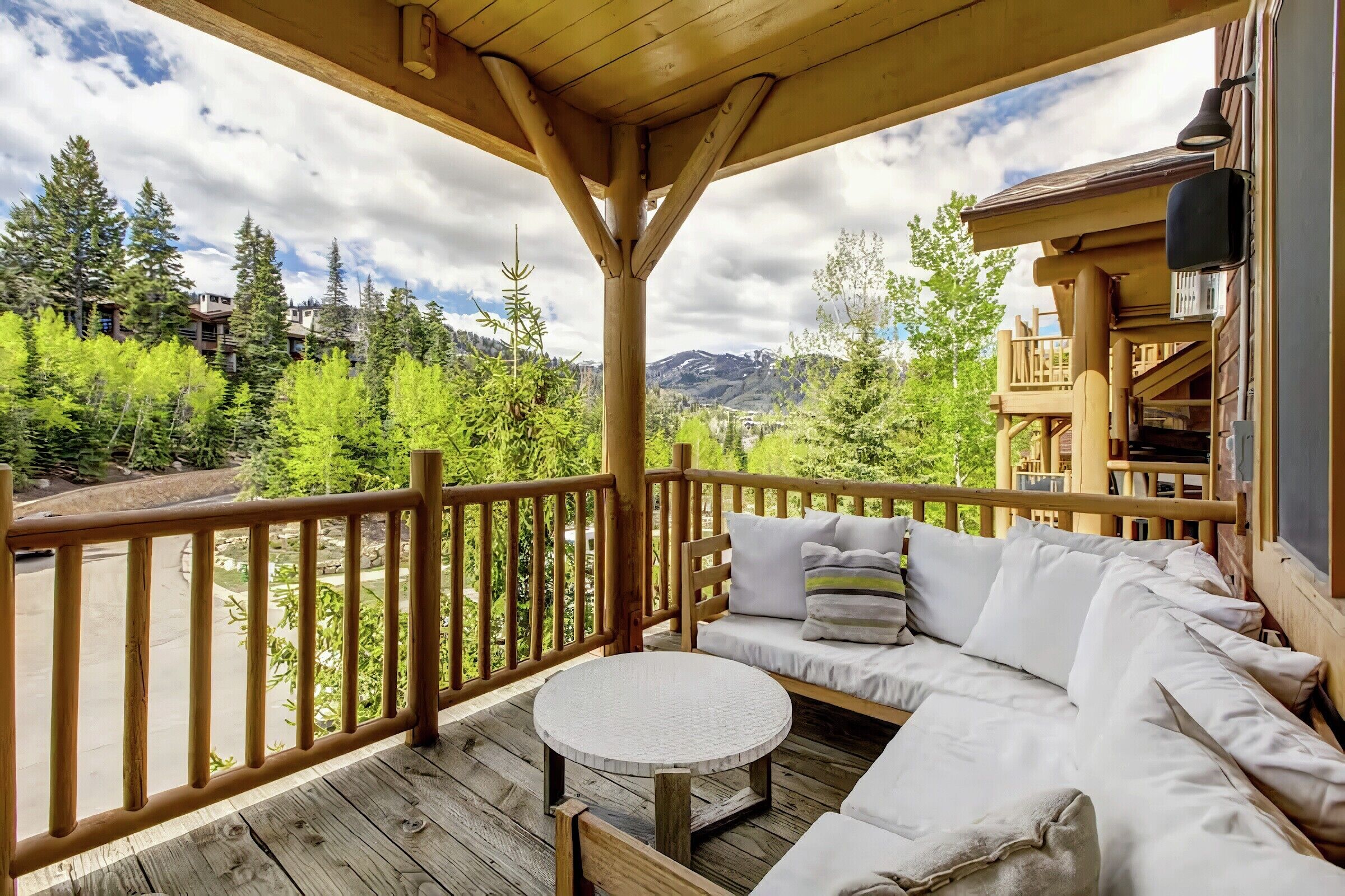 #306 - Balcony