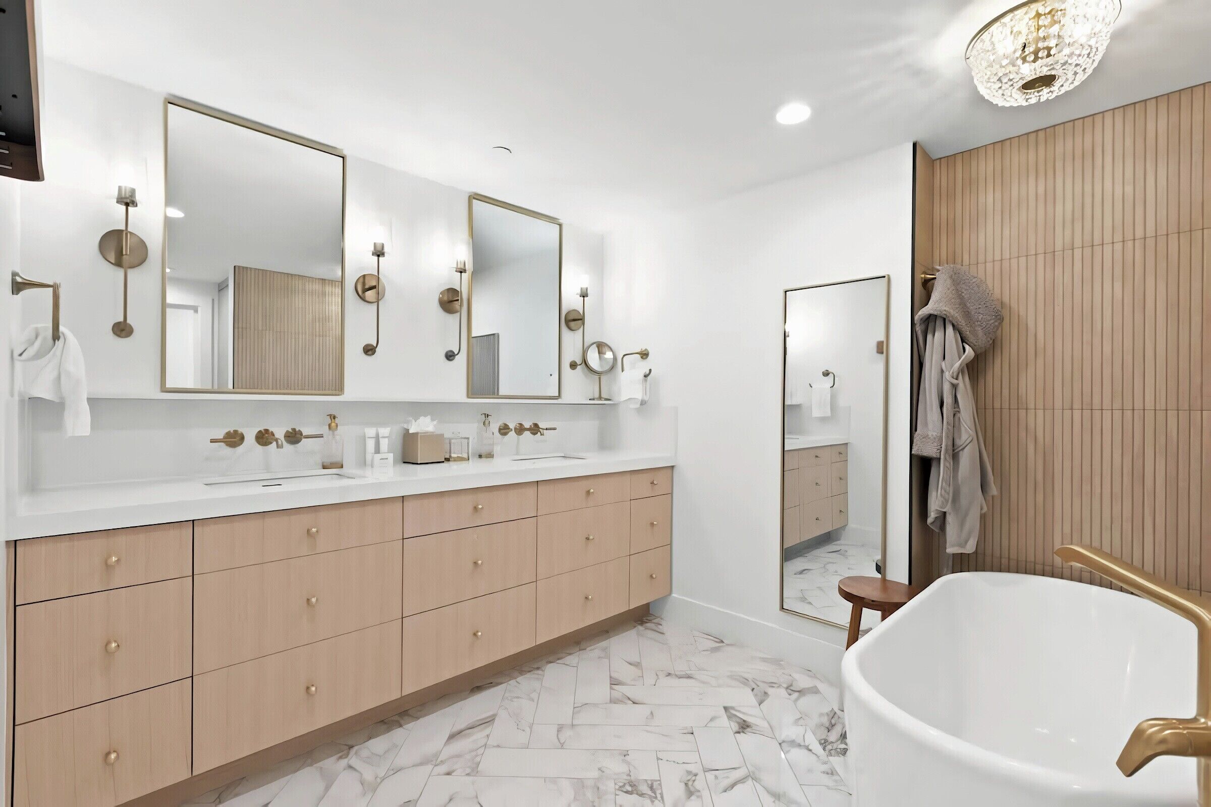 Master Ensuite Bathroom