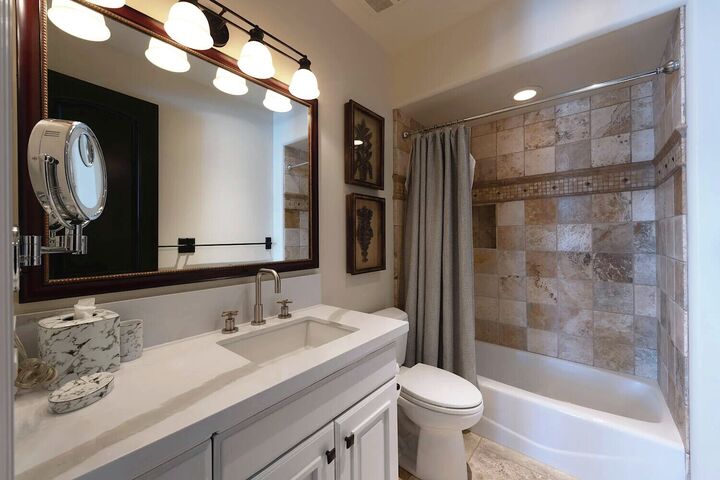 #8 - Bathroom