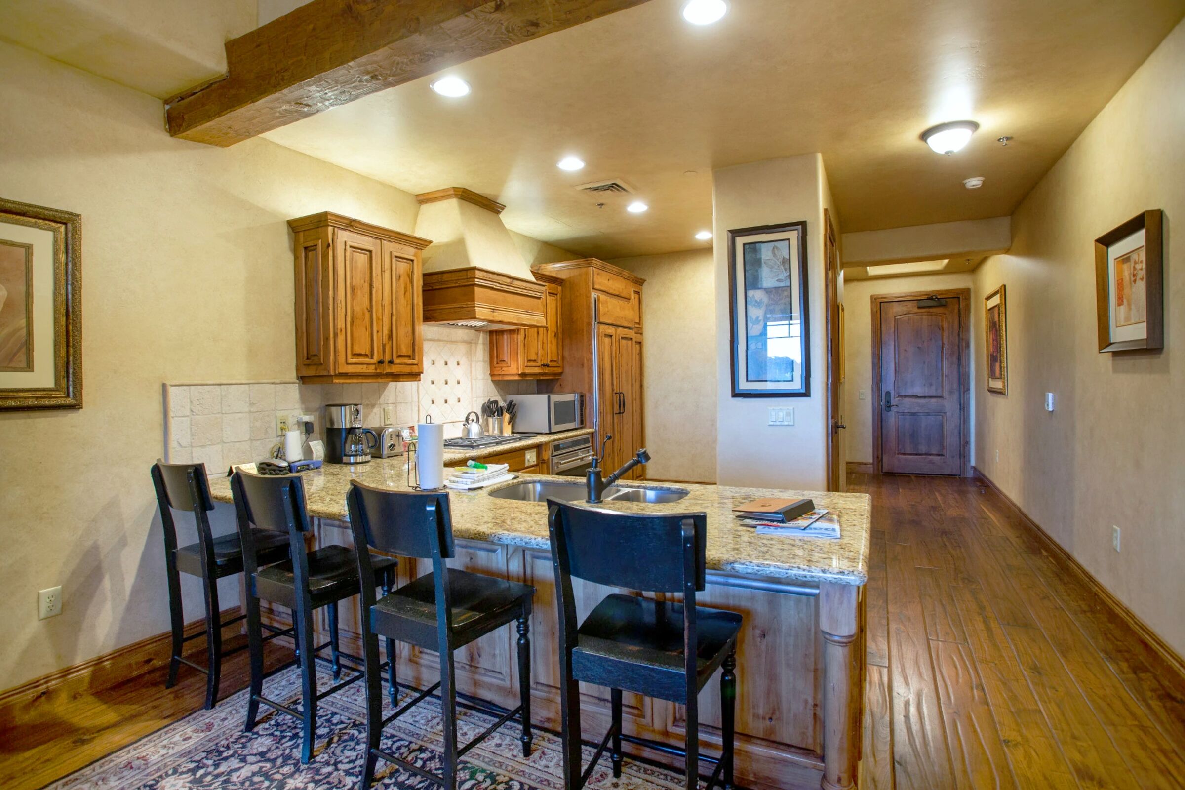 #204 - Studio Kitchen