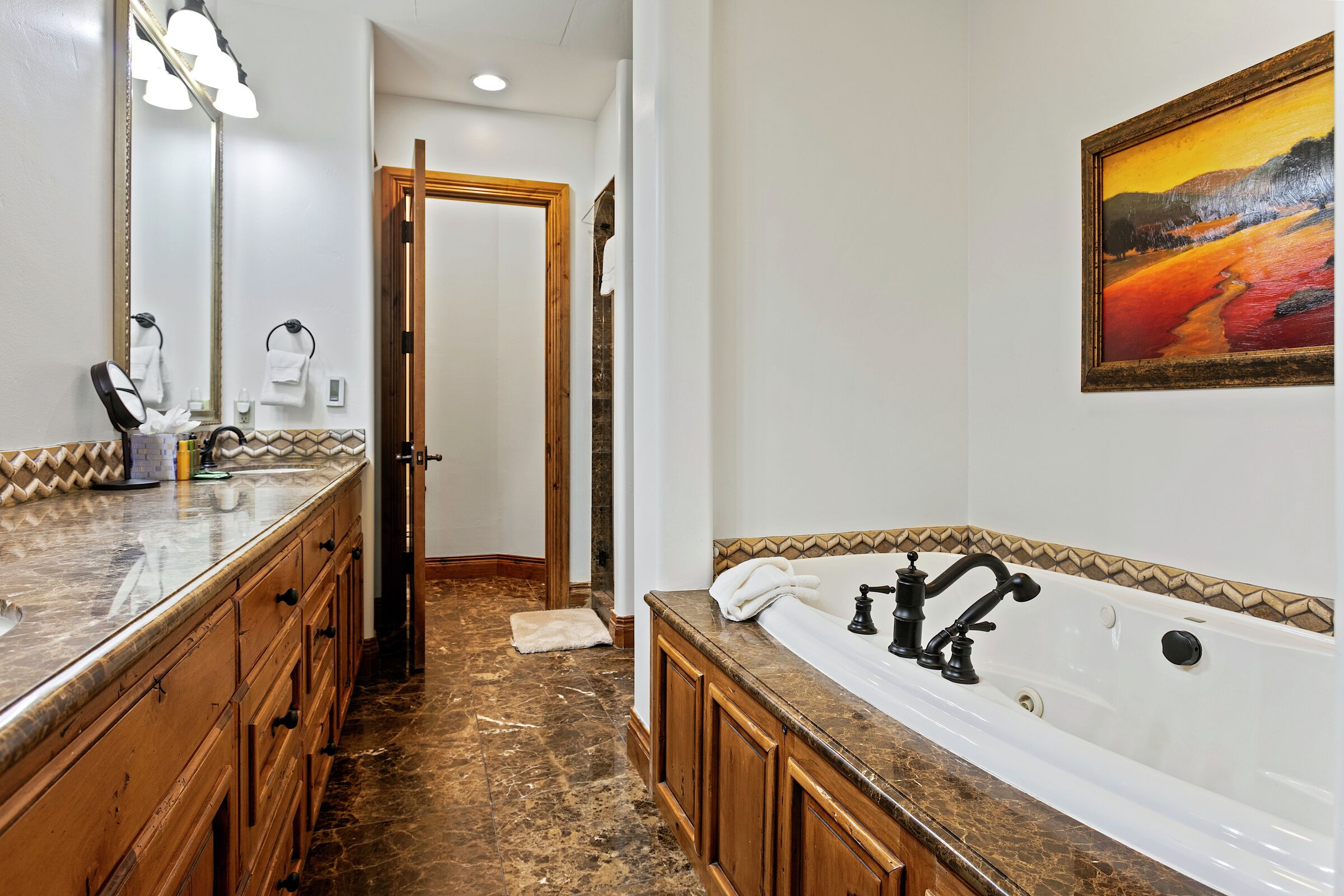 #201 - Master Ensuite Bathroom