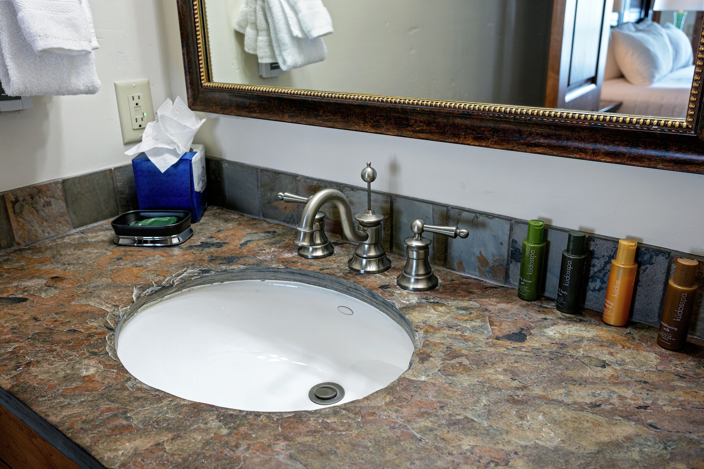 Master Ensuite Bathroom
