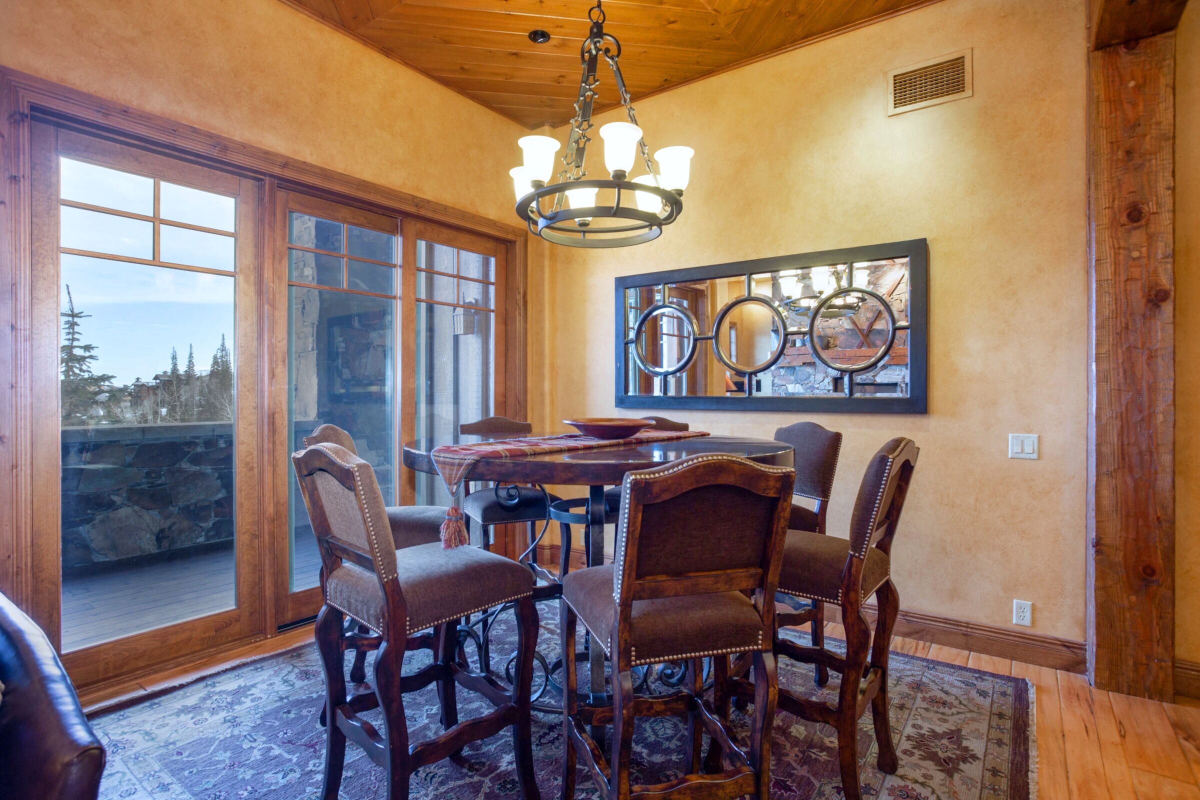 #206 - Dining Room