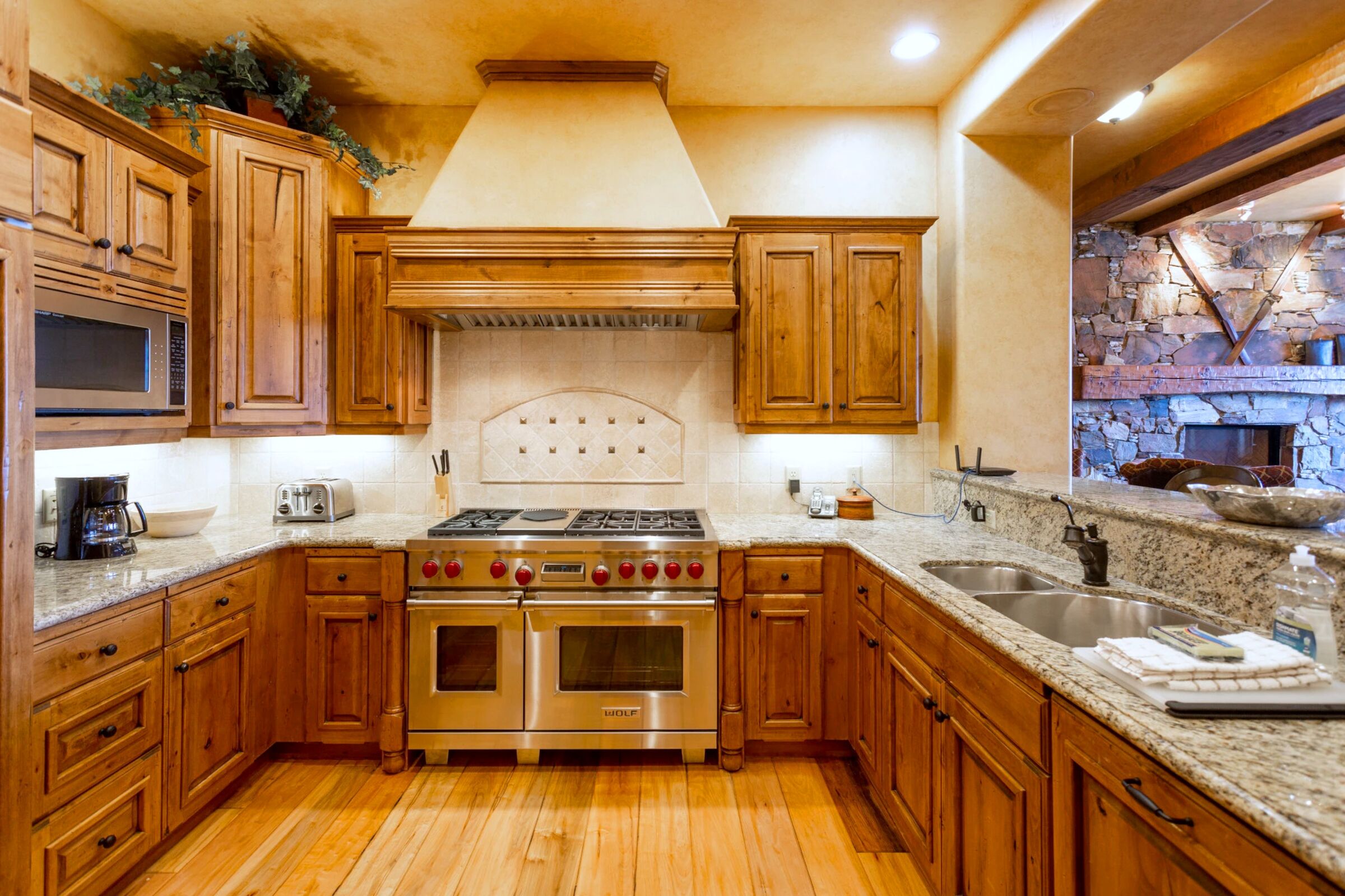 #206 - Kitchen