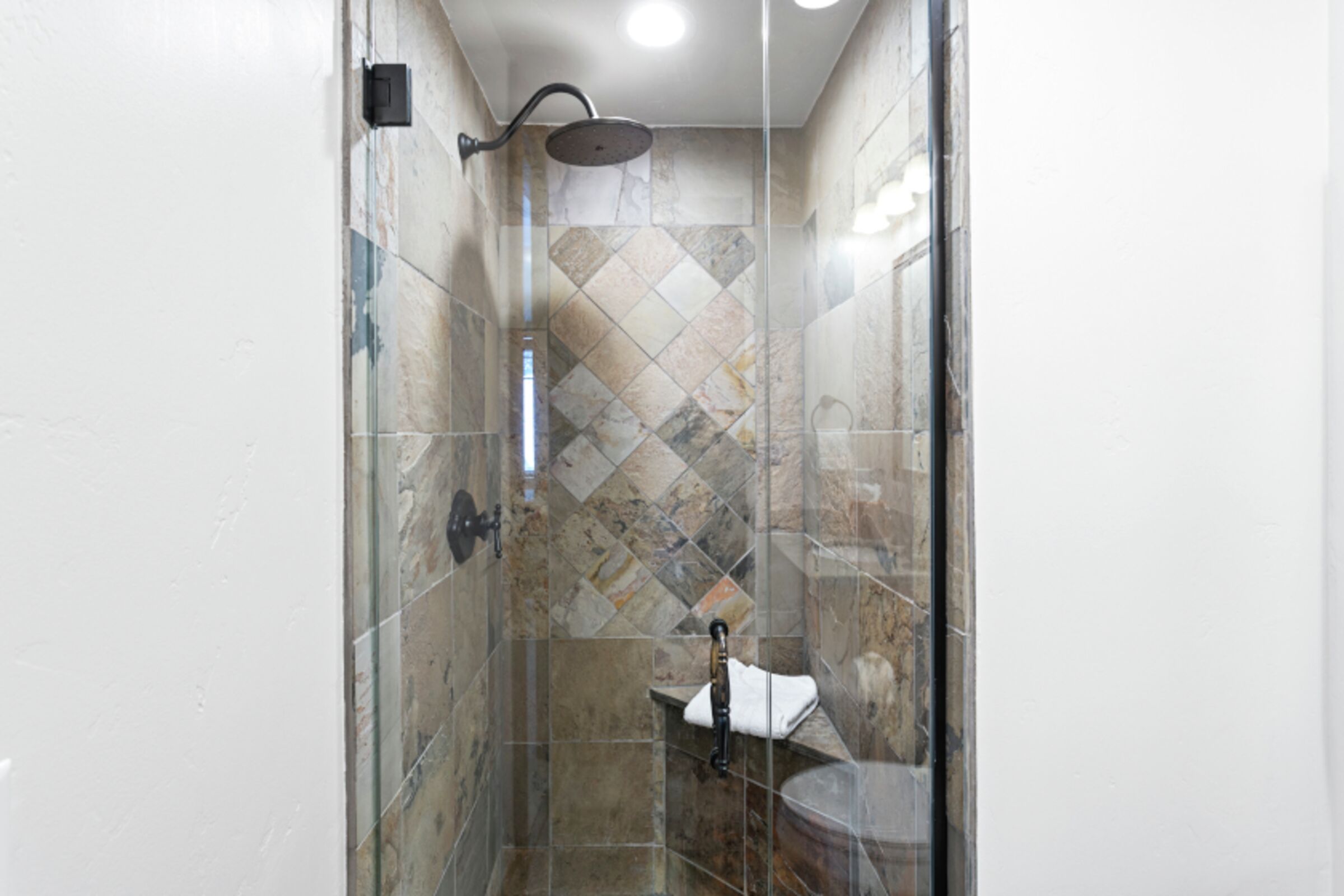 #304 - Ensuite Bathroom