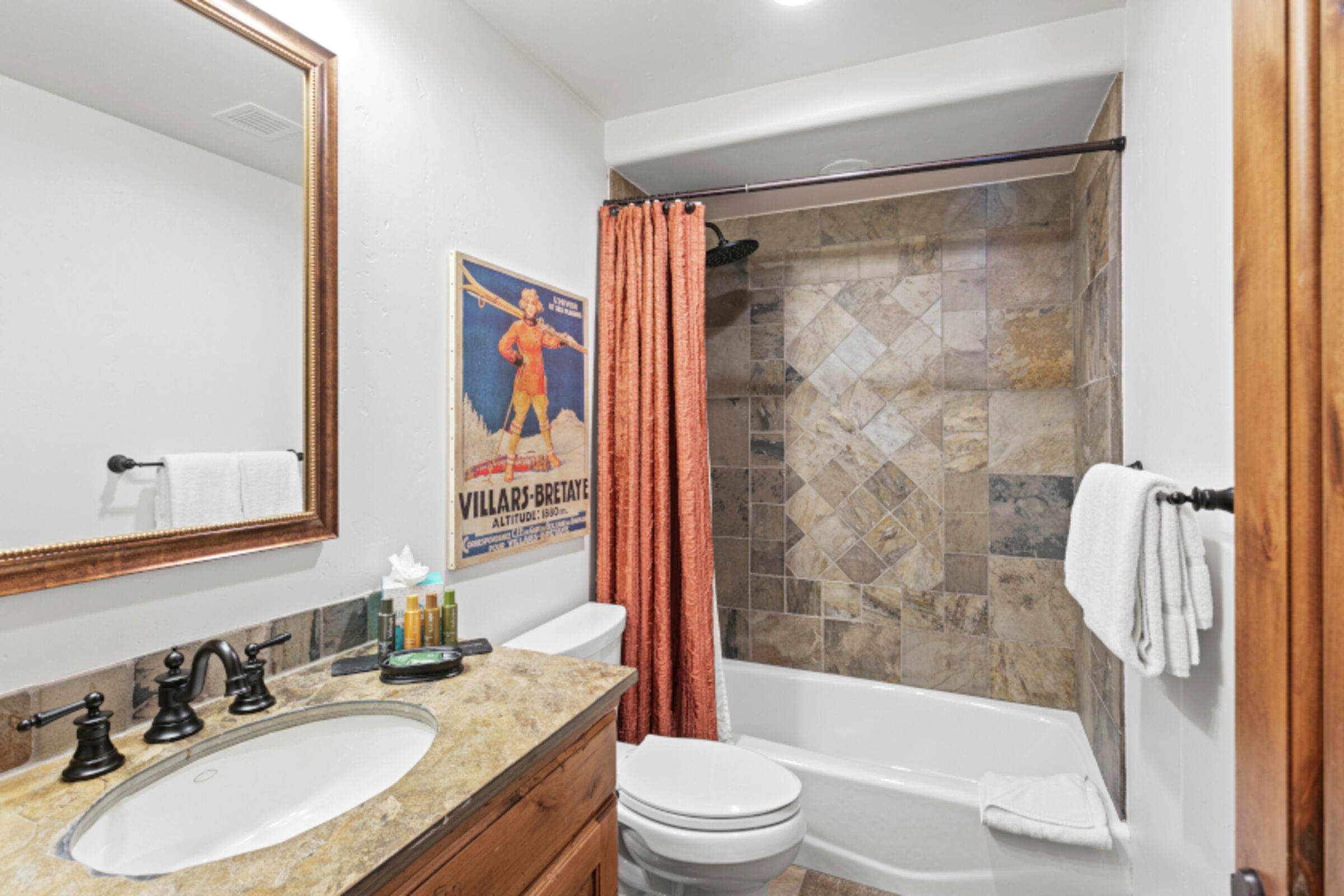 #304 - Ensuite Bathroom