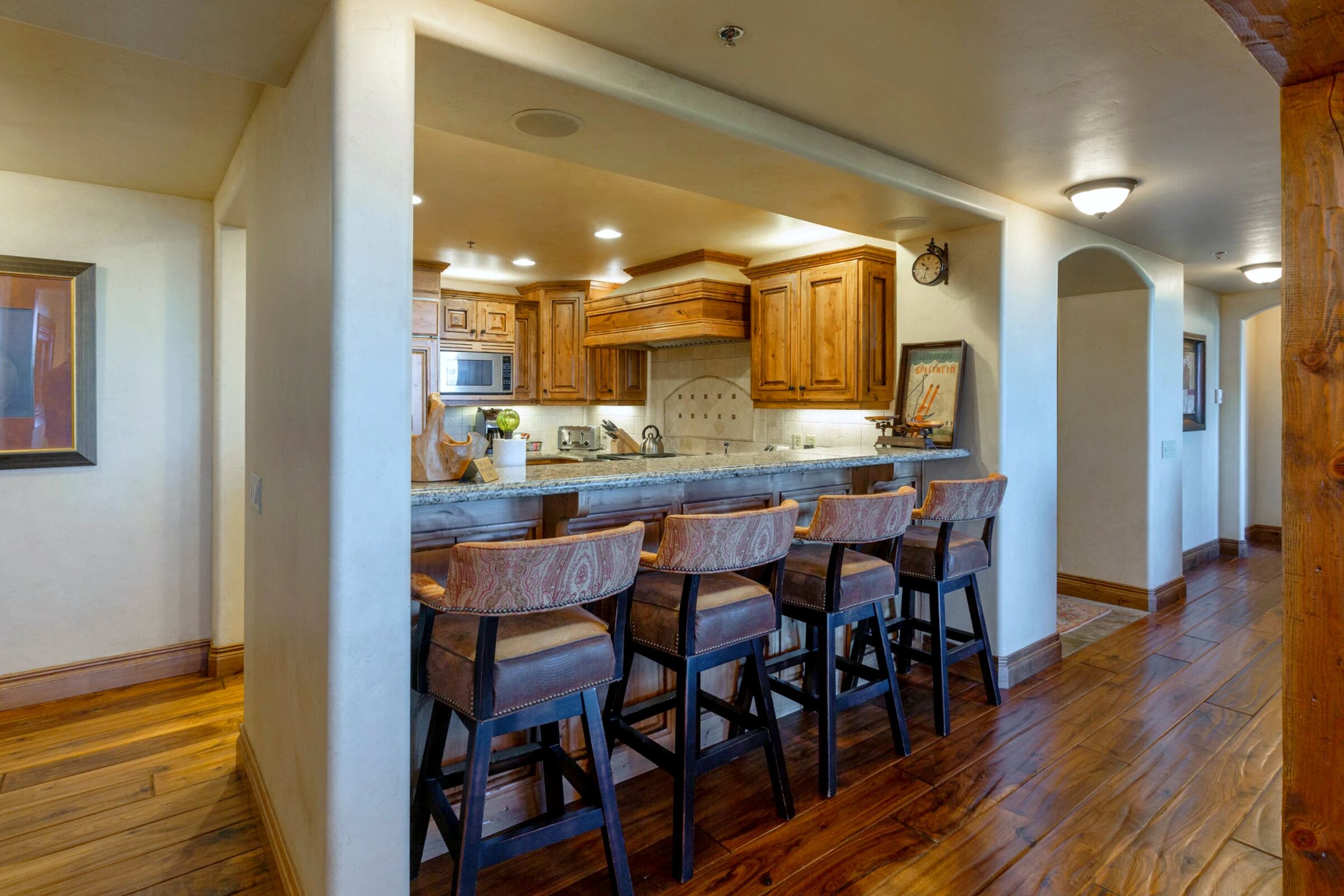 #308 - Kitchen