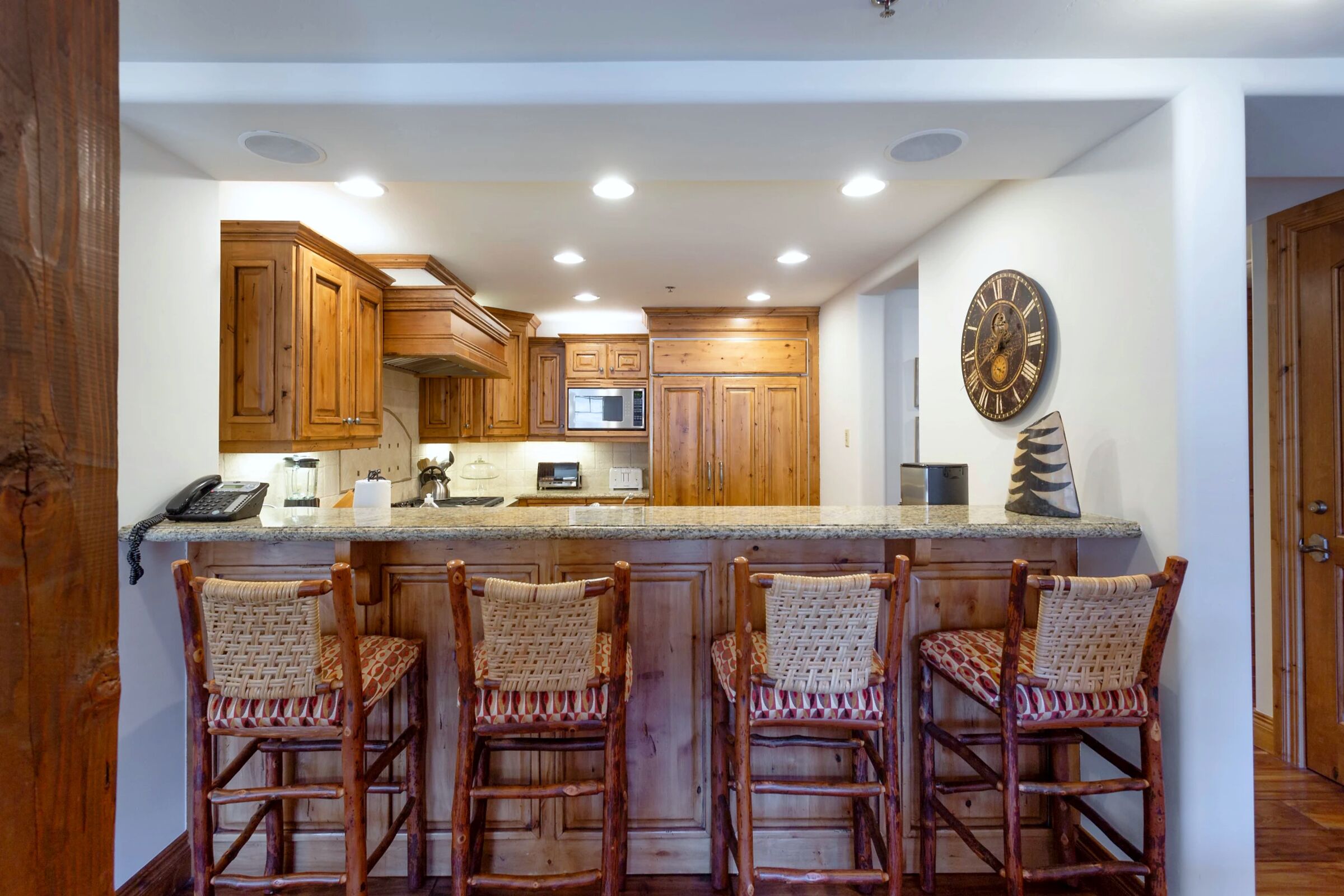 #404 - Kitchen
