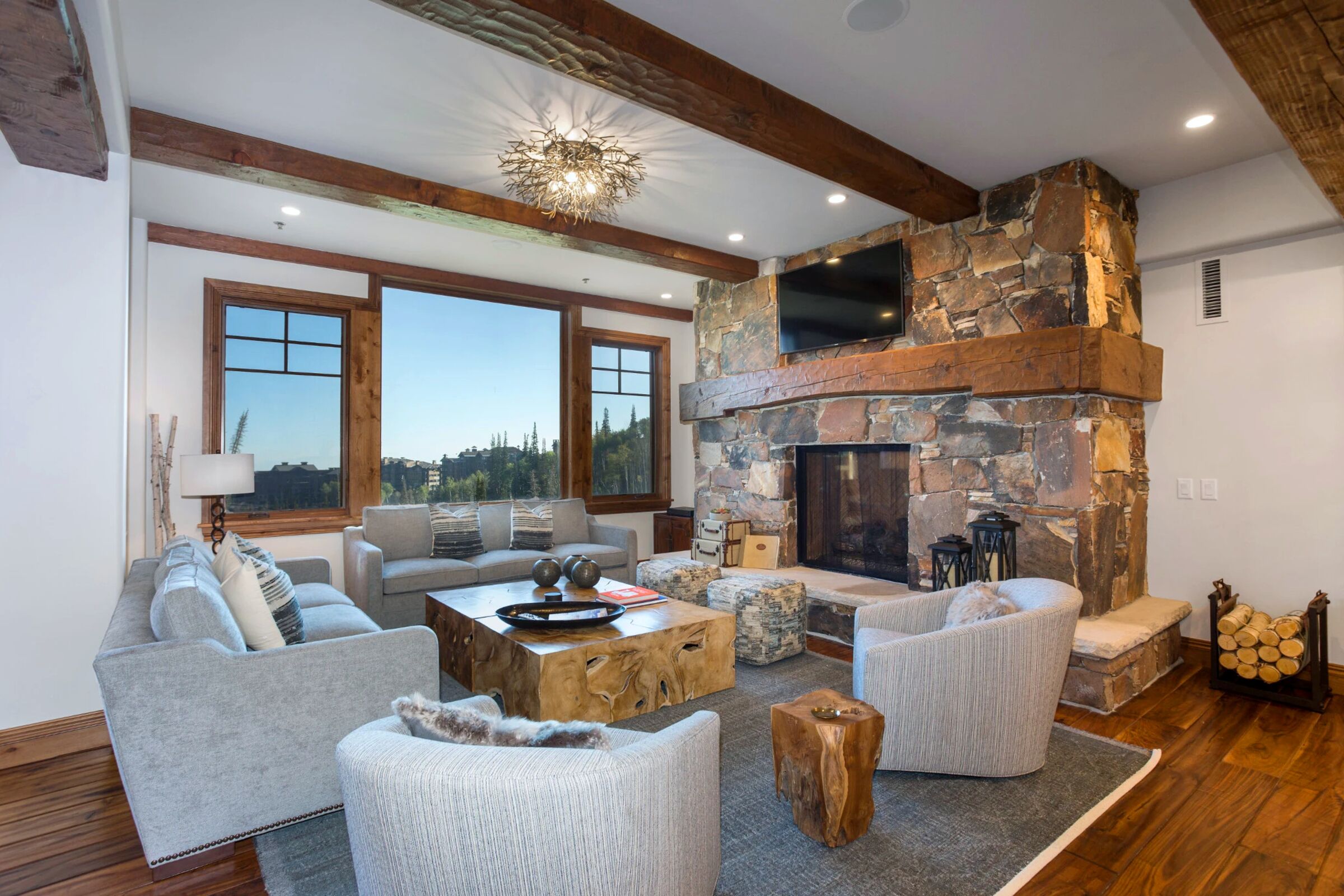 #408 - Living Room
