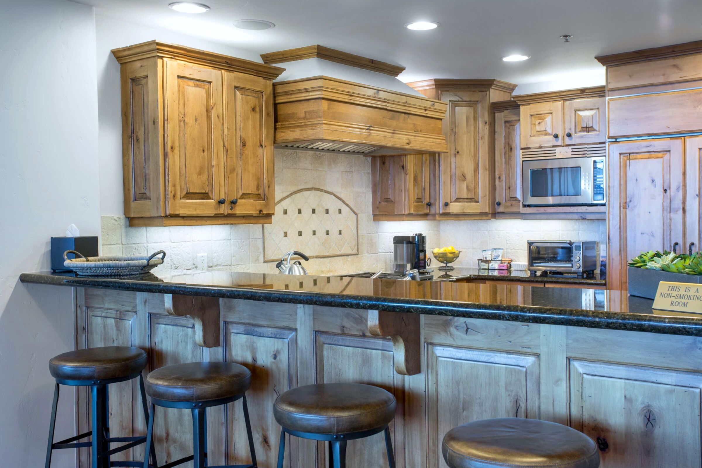 #408 - Kitchen