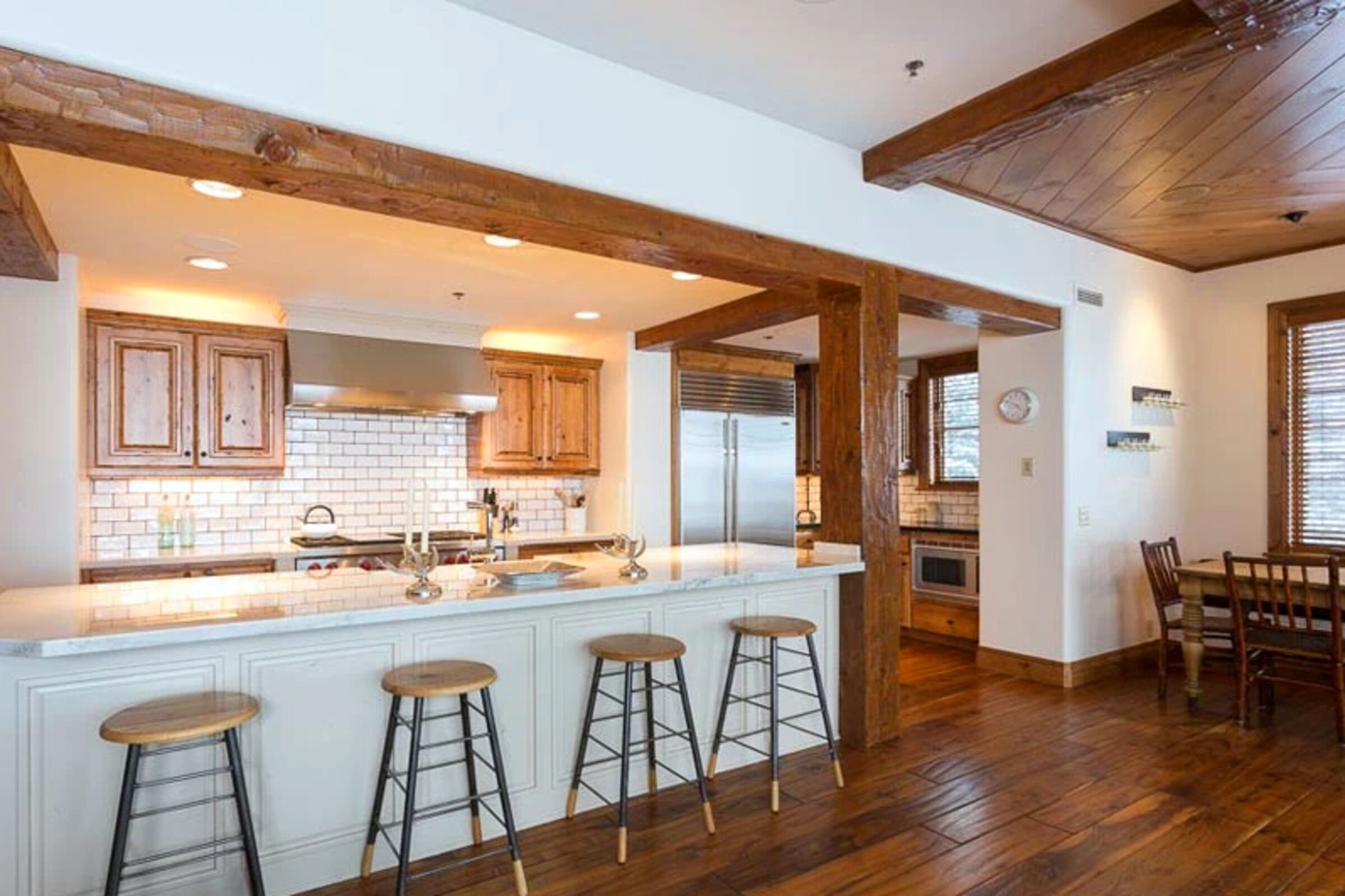 #306 - Kitchen