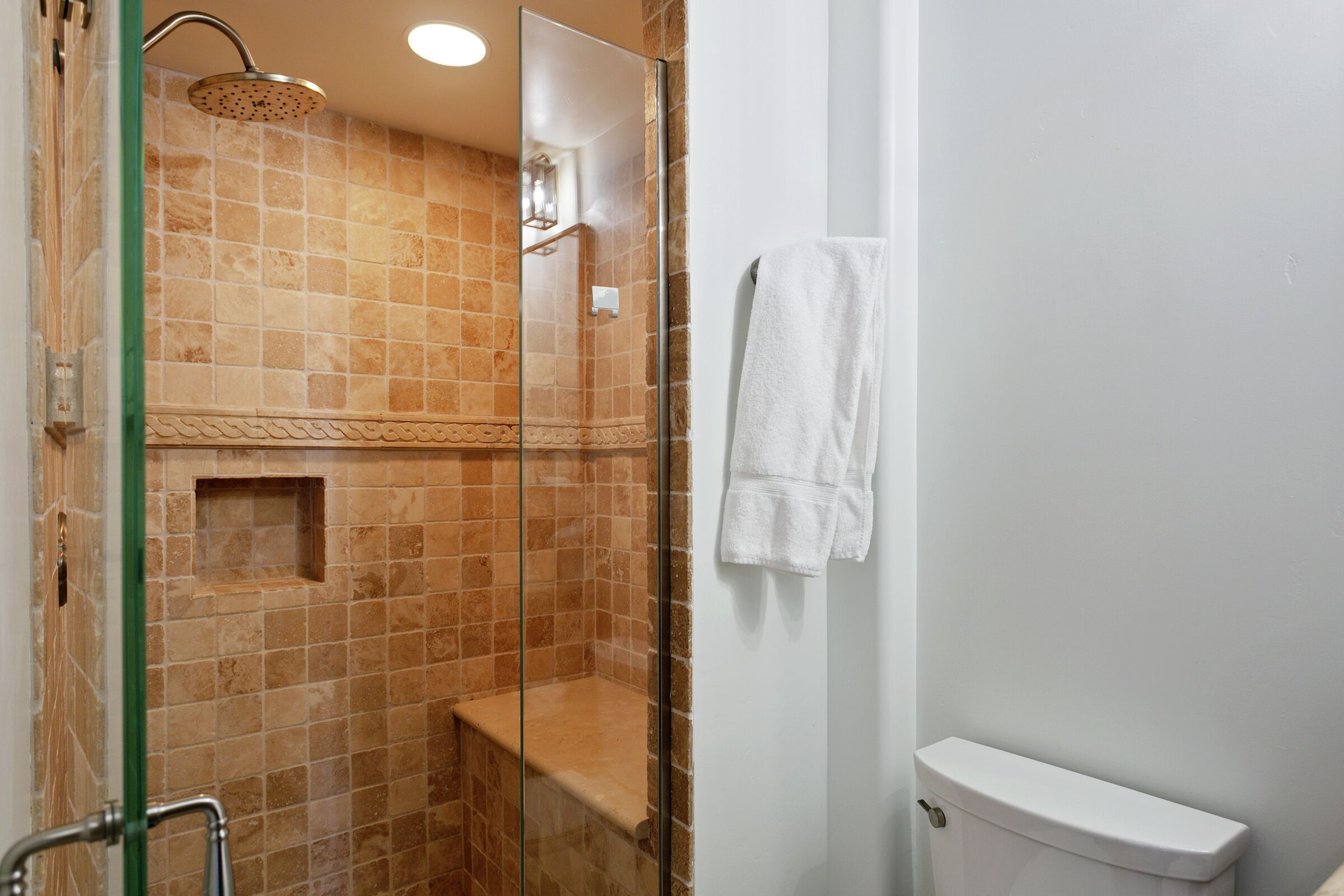 #505 - Ensuite Bathroom