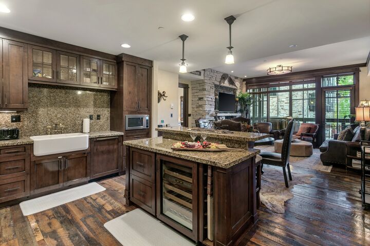 #301 - Kitchen, Dining Area & Living Area