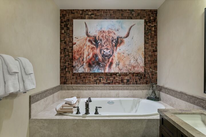 #301 - Master Ensuite Bathroom