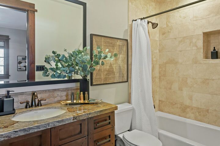 Ensuite Bathroom