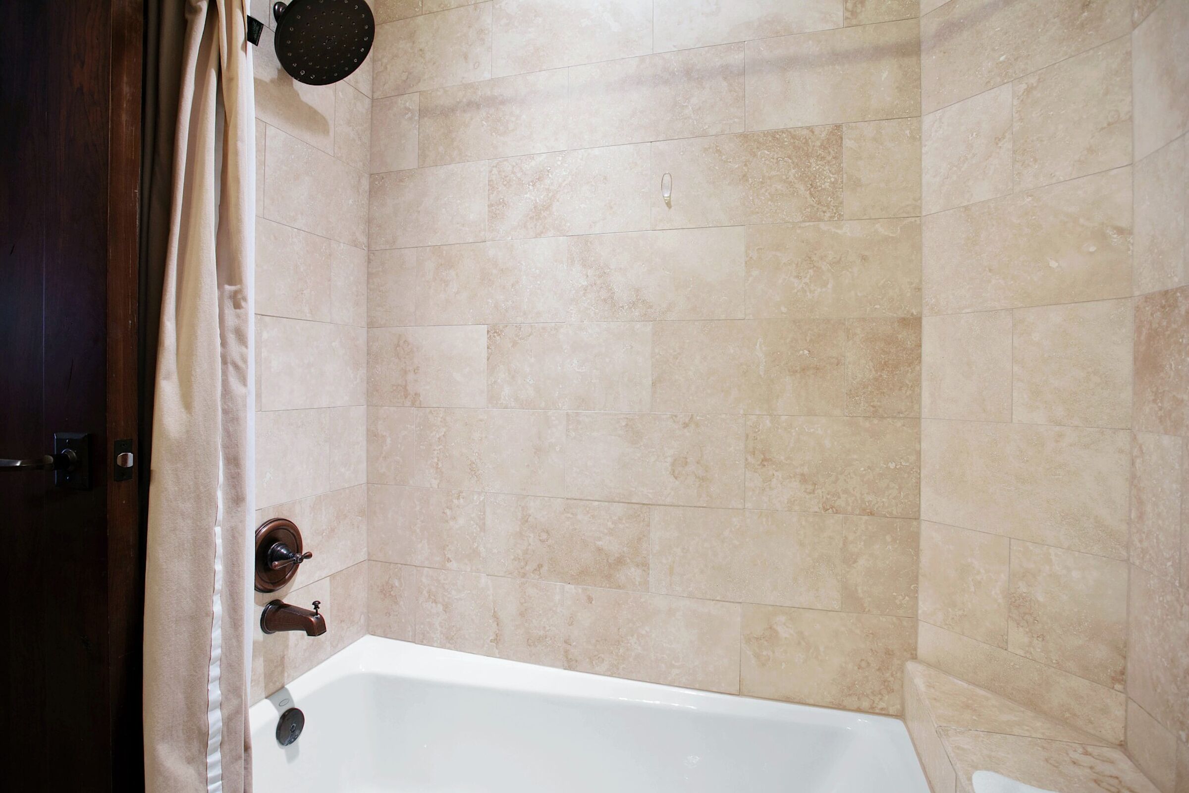 #401 - Ensuite Bathroom