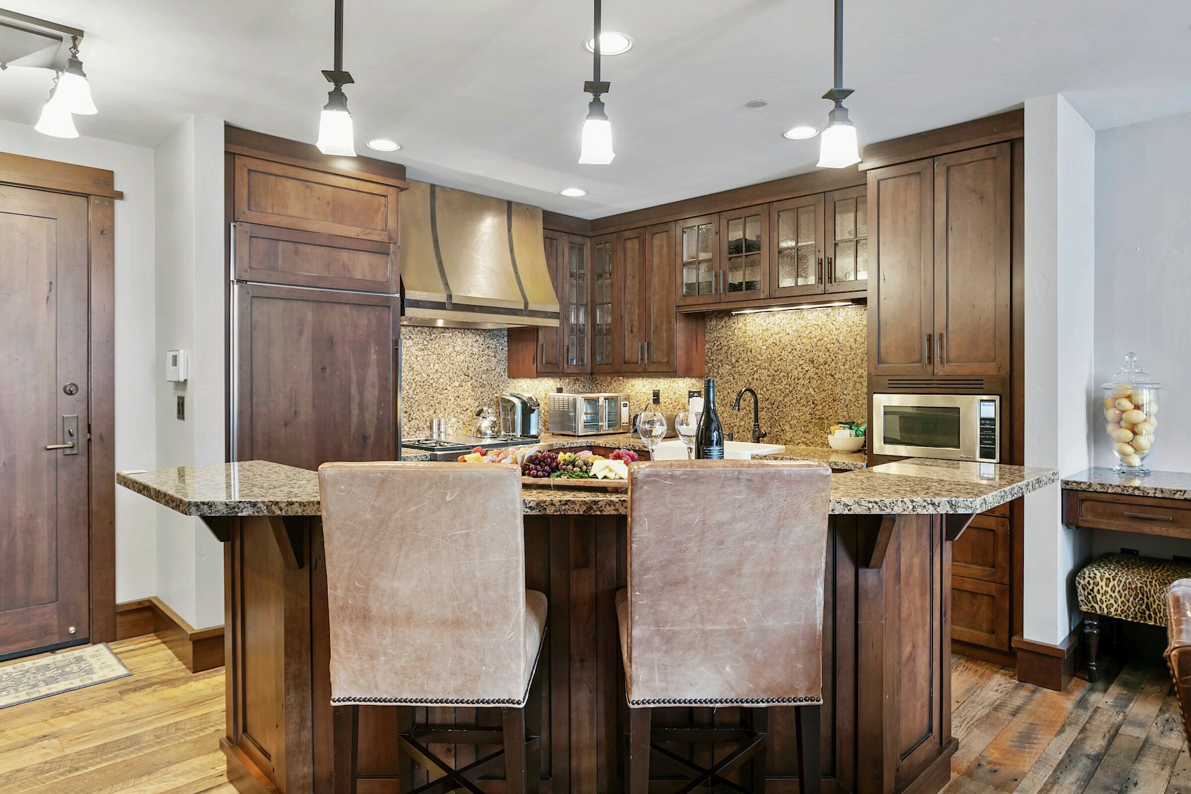 #401 - Kitchen