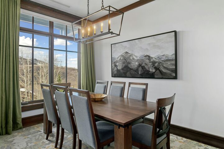 #203 - Dining Area