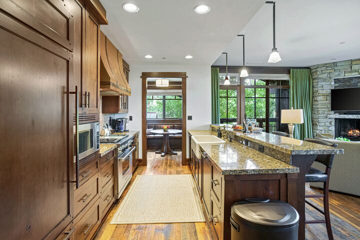 #203 - Kitchen