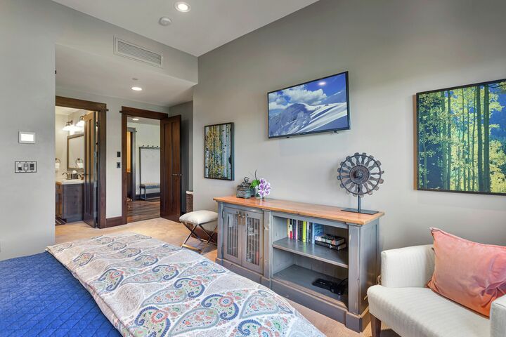 #315 - Master Bedroom