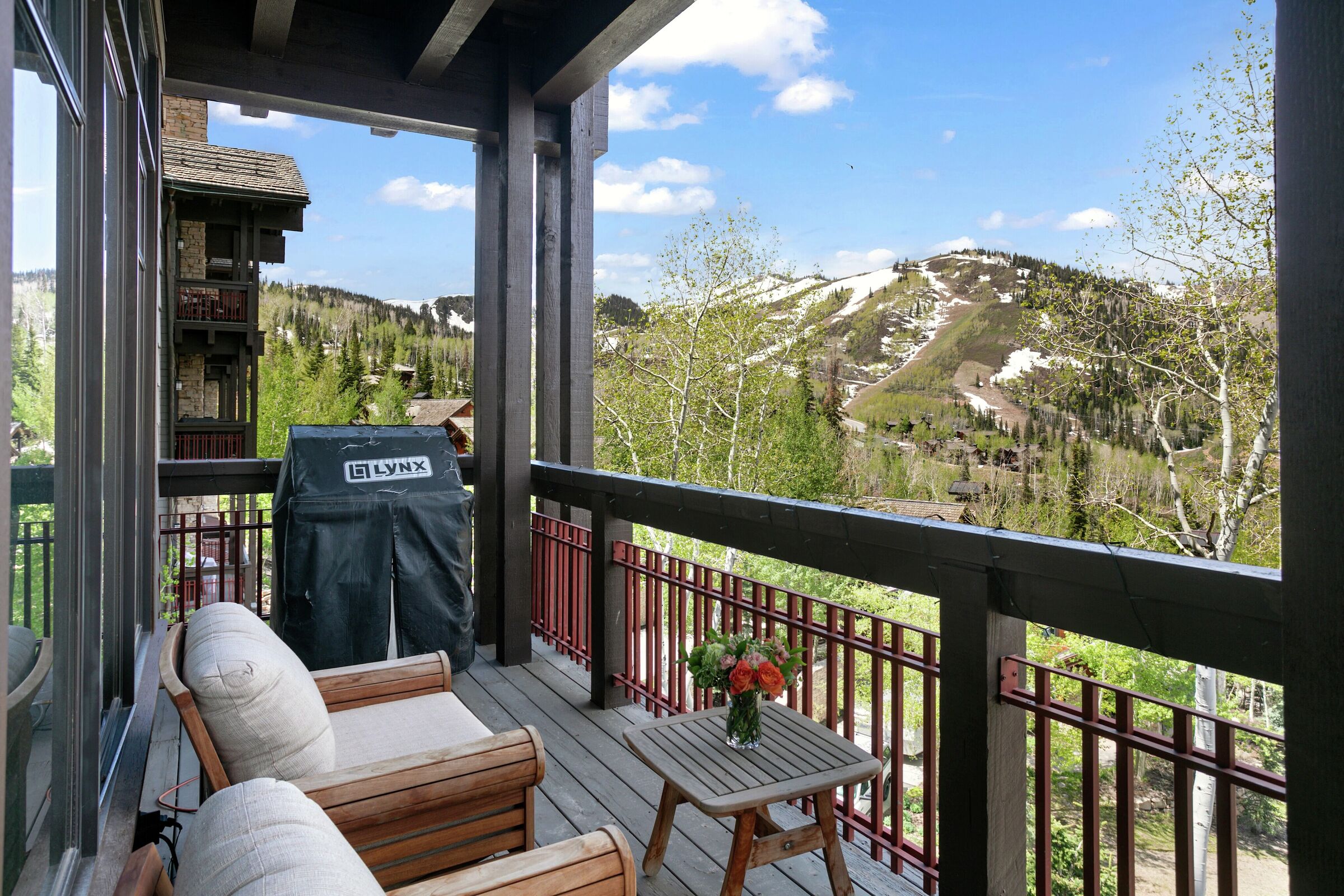 #307 - Balcony with BBQ