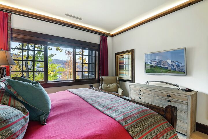 #211 - Master Bedroom