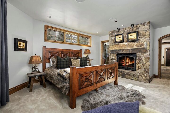 5 Bdrm Spa - Bedroom