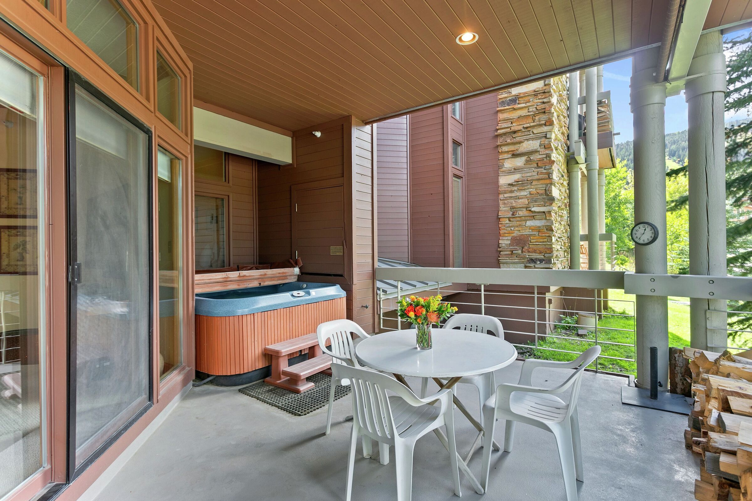 #A13 - Balcony with Hot Tub