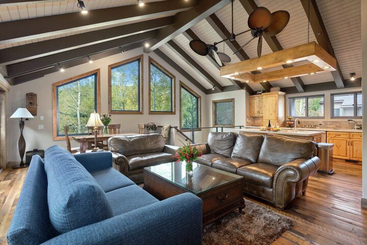 #2346 - Living Area, Dining Area & Kitchen