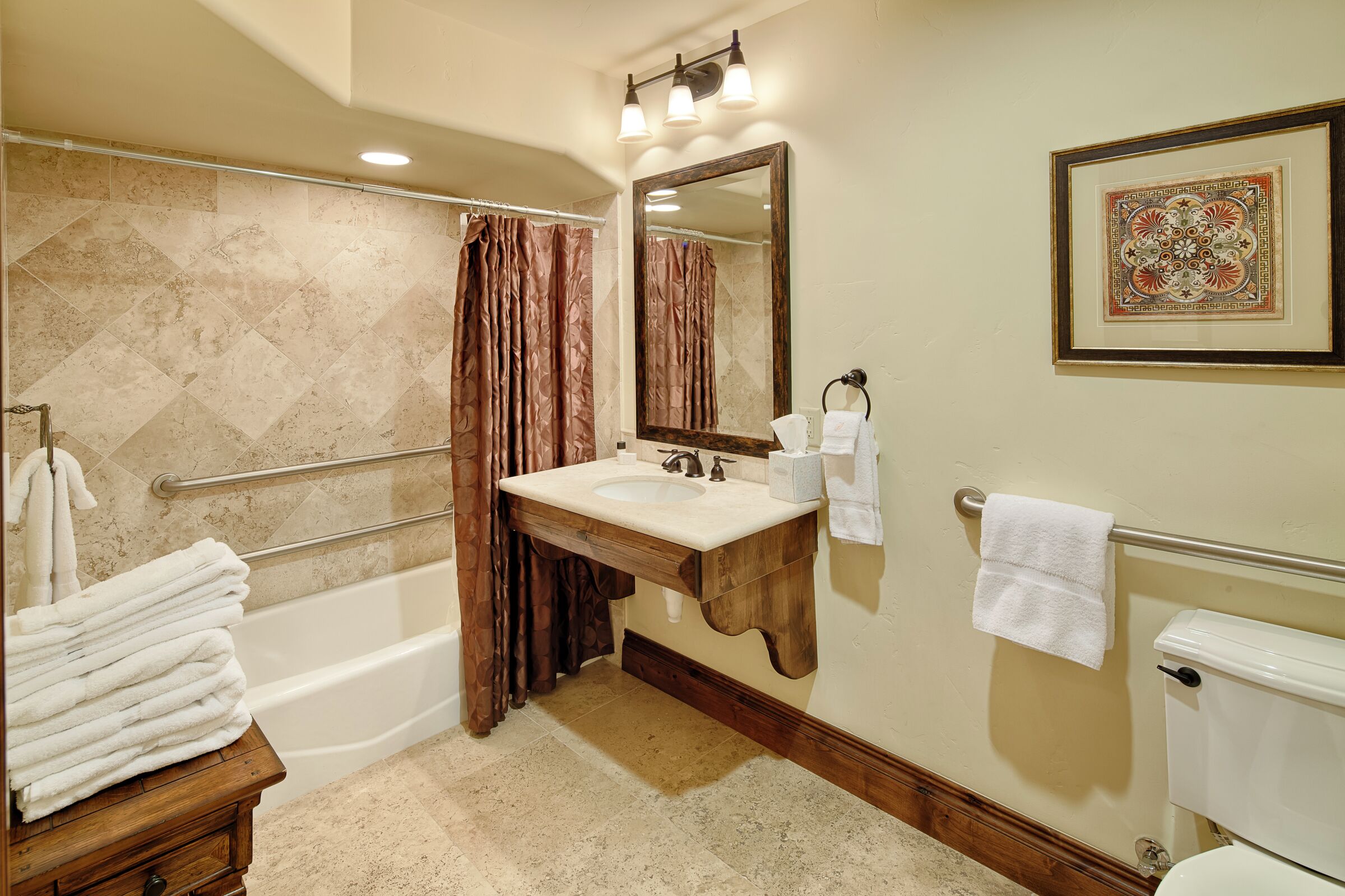 One Bedroom Bathroom
