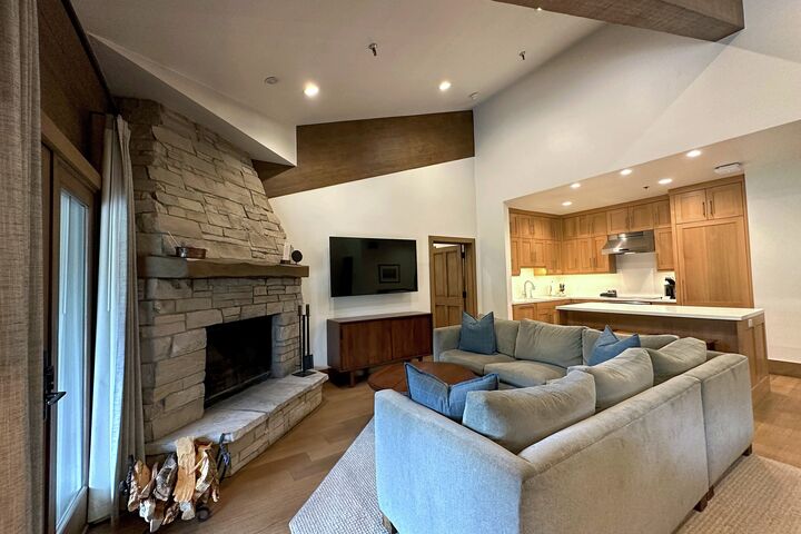 Living Area & Kitchen