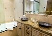 Gallery Thumbnail (Ensuite Bathroom)