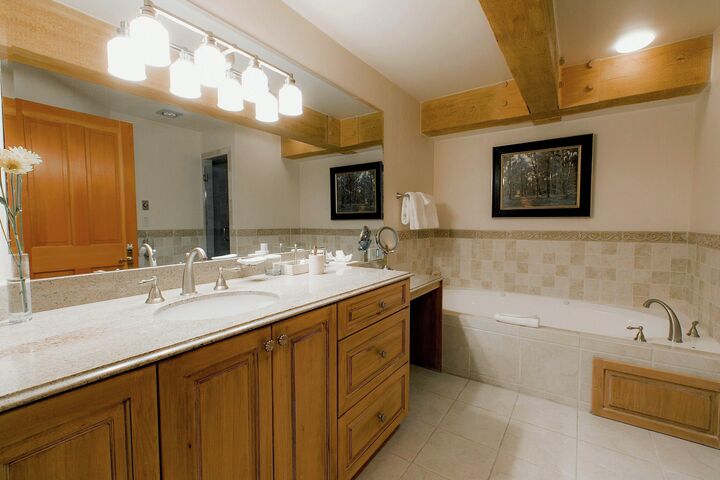 Master Ensuite Bathroom