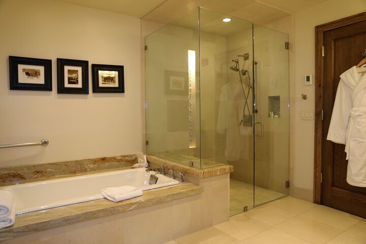 Ensuite Bathroom