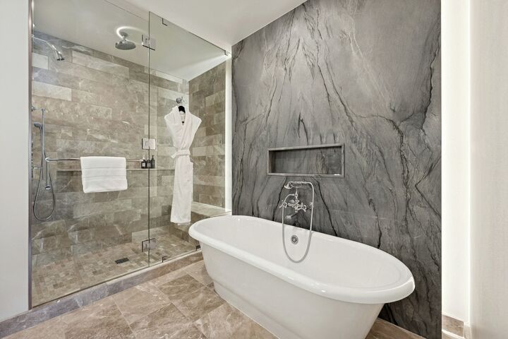 Snow Park Executive Suite - Bathroom