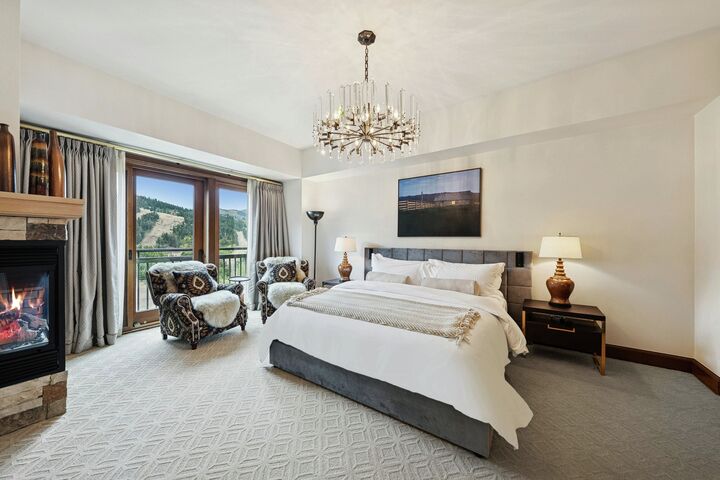 4 Bdrm St. Regis Residence - Bedroom