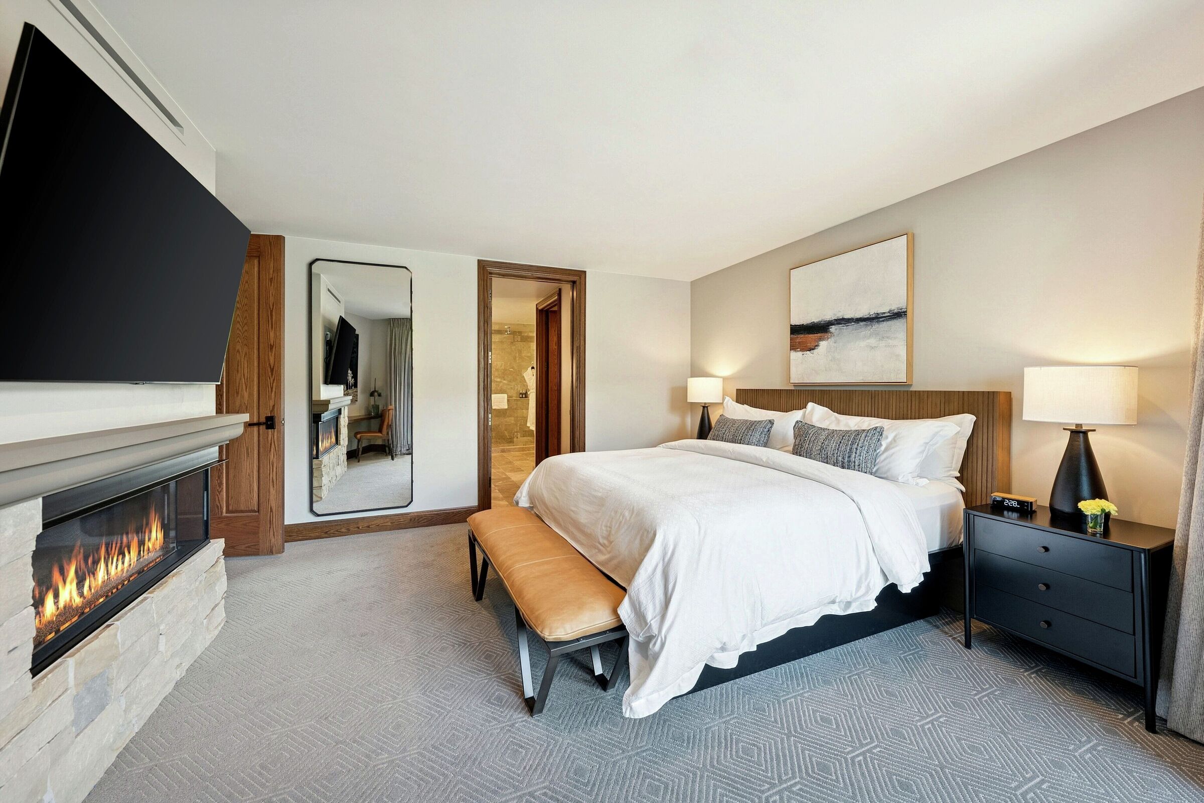 Snow Park One King Room