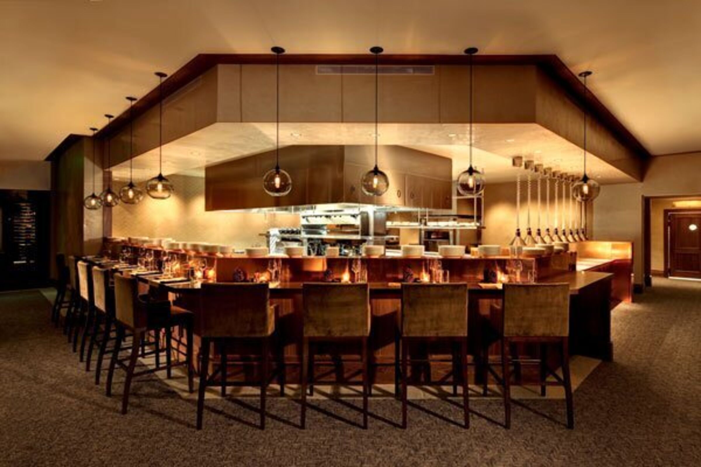 J & G Grill Exhibition Kitchen