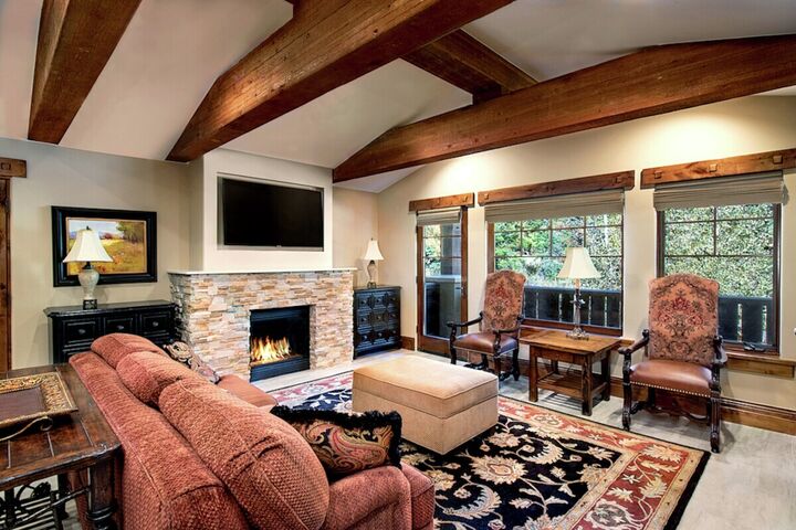 2 Bdrm Suite - Living Area