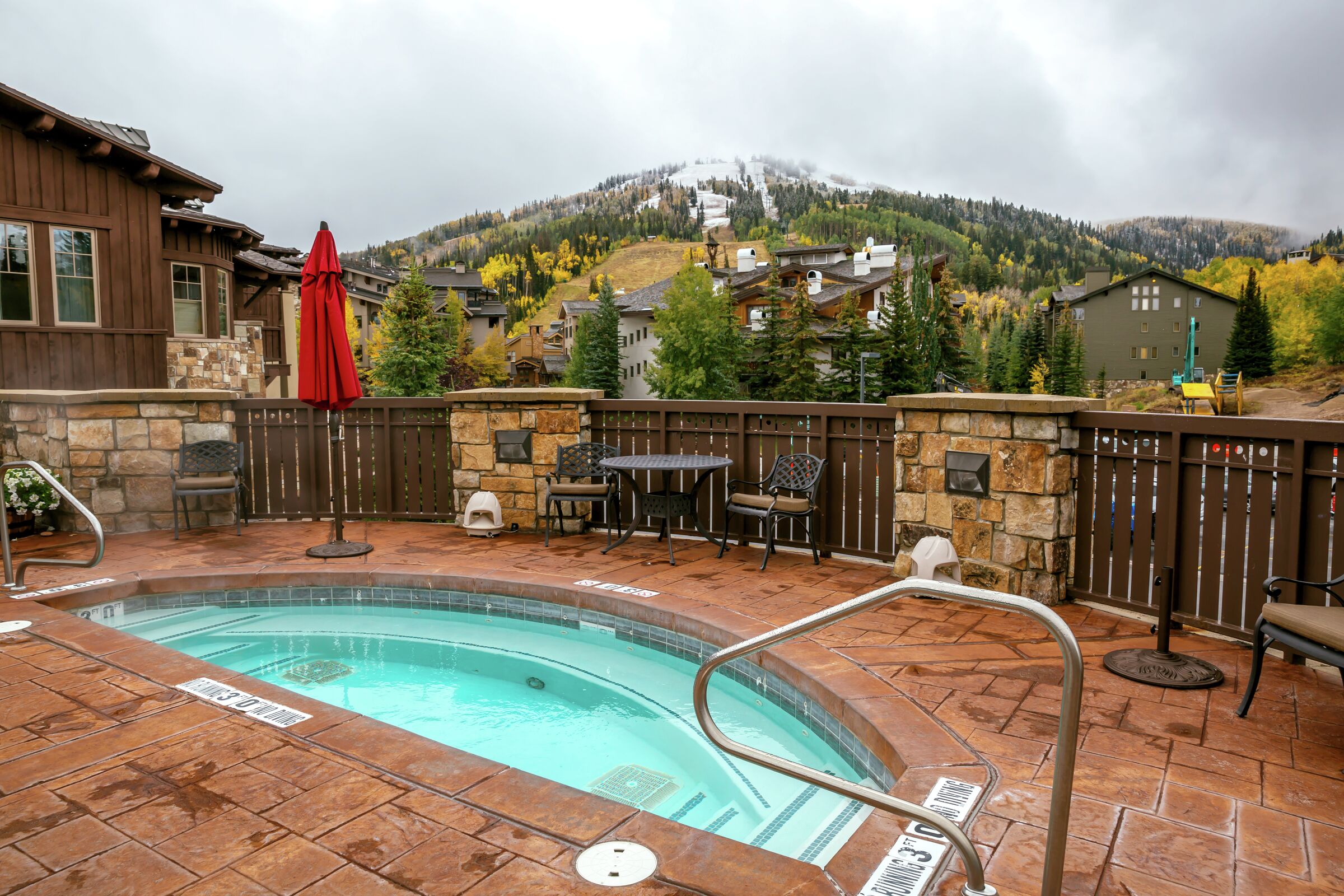 Outdoor Hot Tub
