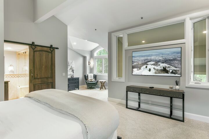 #1158 - Master Bedroom