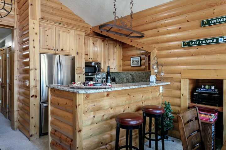 #306 - Kitchen