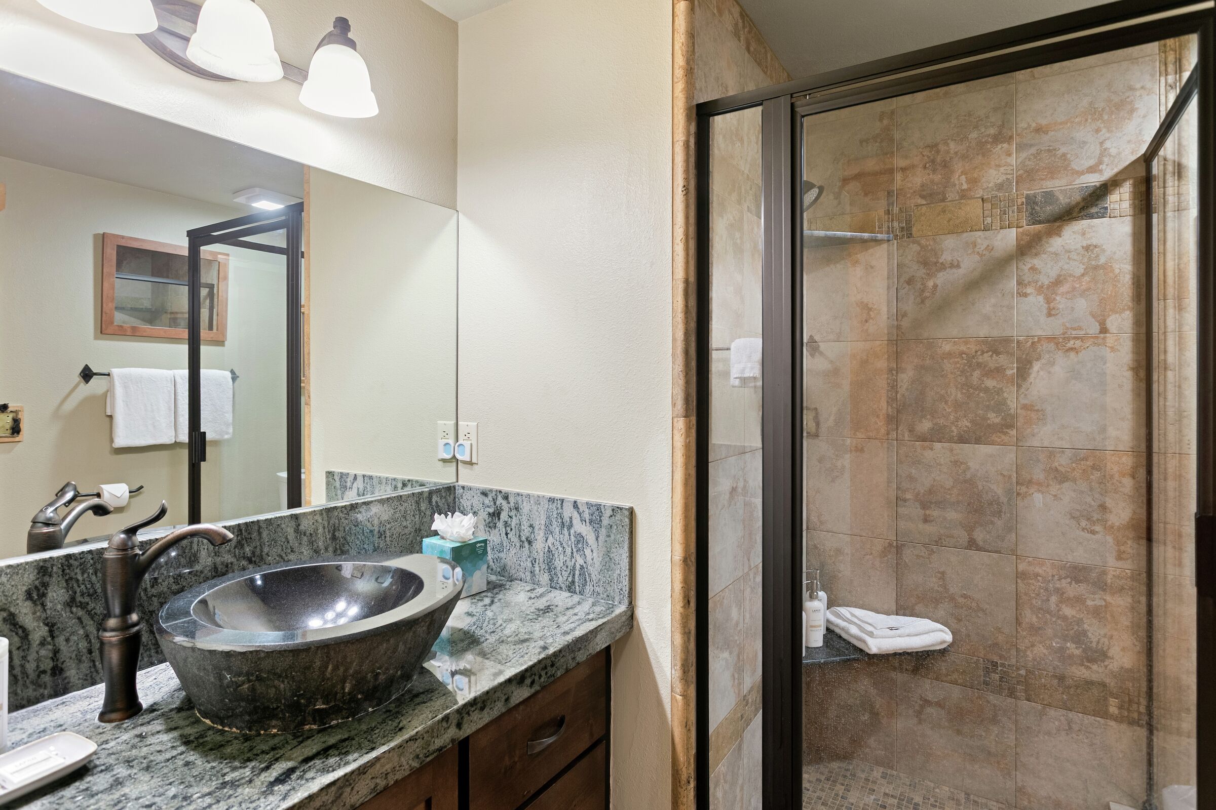 Master Ensuite Bathroom