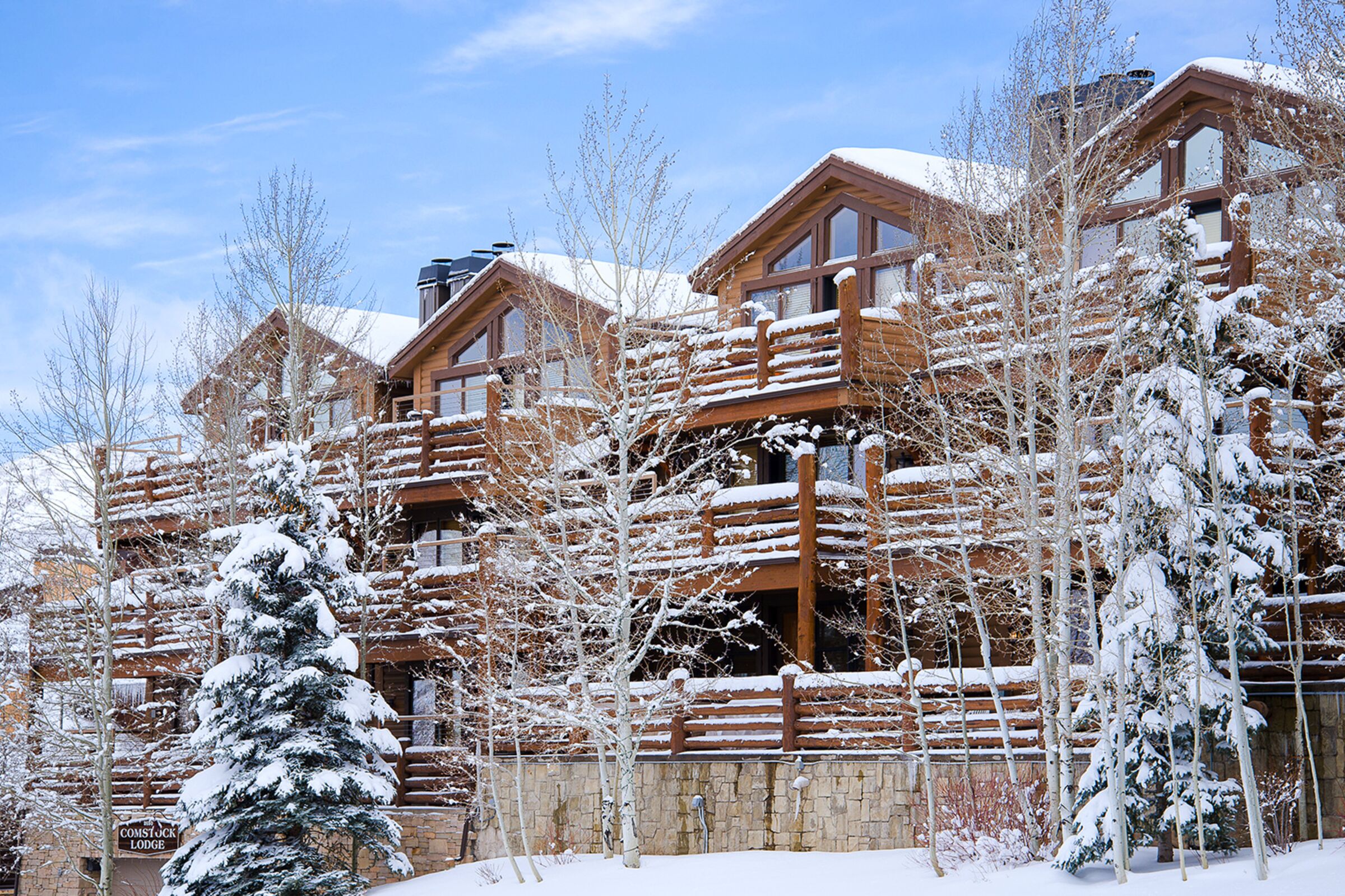 Comstock Lodge