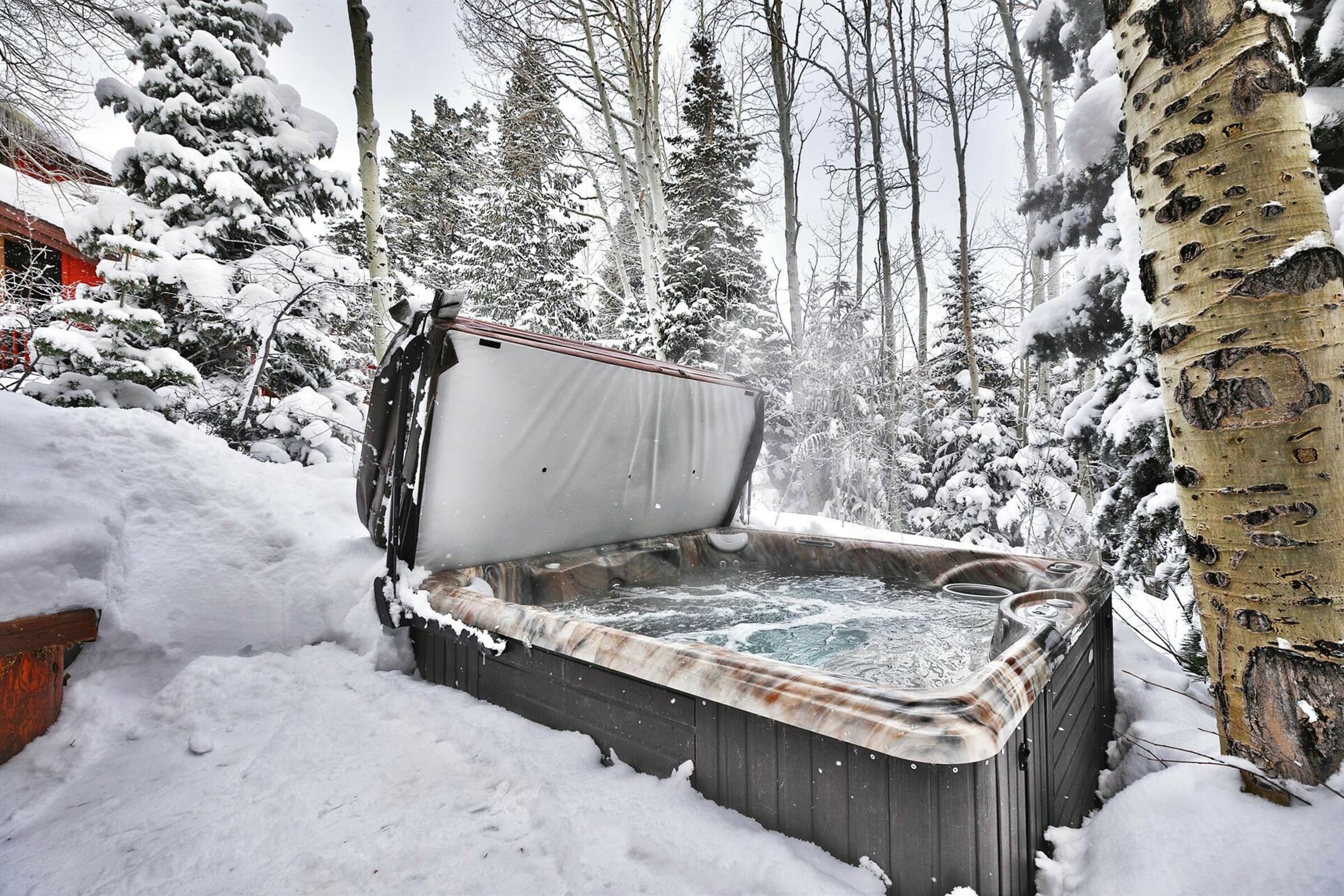 Outdoor Hot Tub